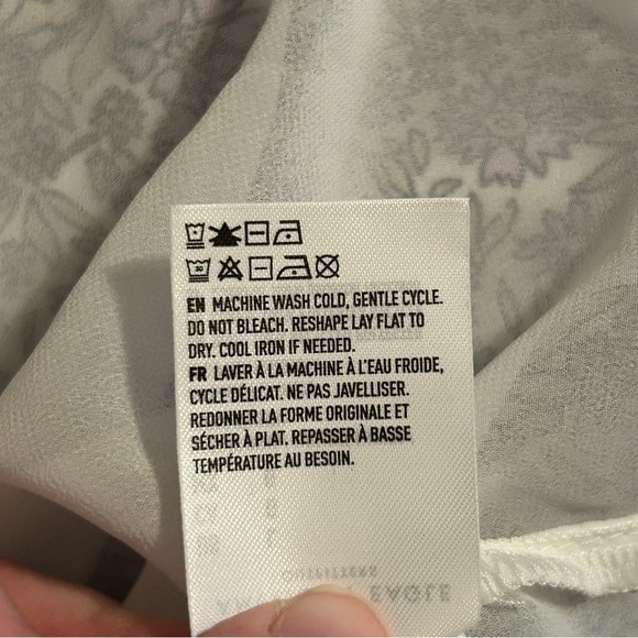 American Eagle Womens Size L Off The Shoulder Cropped Floral Button Front Blouse - Picture 8 of 10